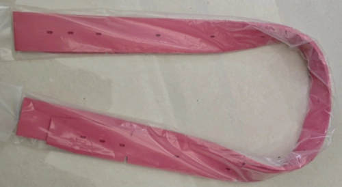 Уплотнительная полоса всасывающей балки 900 мм для поломоечных машин EFFECT 56/66 (Rubber strip) по ценам производителя в Москве с доставкой по всей России