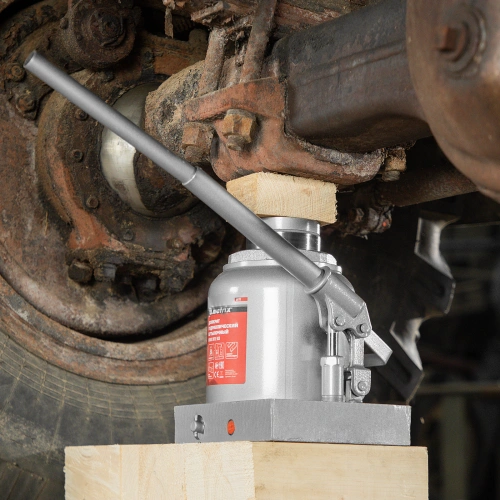 Домкрат гидравлический бутылочный, 50 т, h подъема 236-356 мм Matrix купить в Москве с доставкой по всей России | ProtosMarket.ru