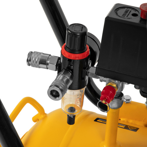 Компрессор безмасляный, малошумный  DLS 2250/100, 2250 Вт, 3x750, 100 л, 410 л/мин блок управления/ Denzel купить в Москве с доставкой по всей России | ProtosMarket.ru