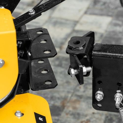 Прицеп для мотоблока TT-500, оцинк., груз. 500 кг, рег. сцепка, колеса 4.00-10, в упаковке Denzel купить в Москве с доставкой по всей России | ProtosMarket.ru