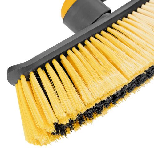 Щетка-сметка со скребком, телескоп, поворотная голова, 750-1120 мм Denzel купить в Москве с доставкой по всей России | ProtosMarket.ru