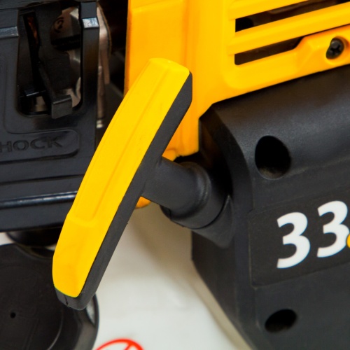 Триммер бензиновый DT 33, 33 см3, 1.8 л. с, неразъемная штанга, состоит из 2 частей Denzel купить в Москве с доставкой по всей России | ProtosMarket.ru