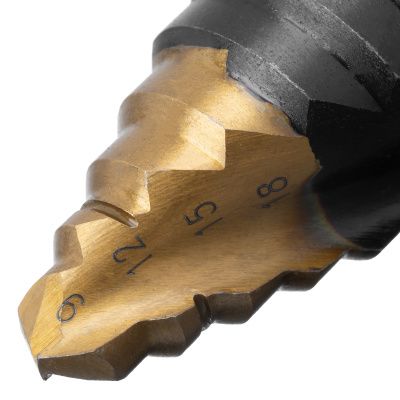 Сверло ступенчатое, 9-12-15-18-21-24-27-30-33-36 мм, Р6М5, 6-гр. хвостовик Denzel купить в Москве с доставкой по всей России | ProtosMarket.ru