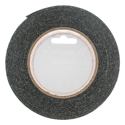 Лента клейкая противоскользящая, черная 50 мм x 10 м Matrix купить в Москве с доставкой по всей России | ProtosMarket.ru