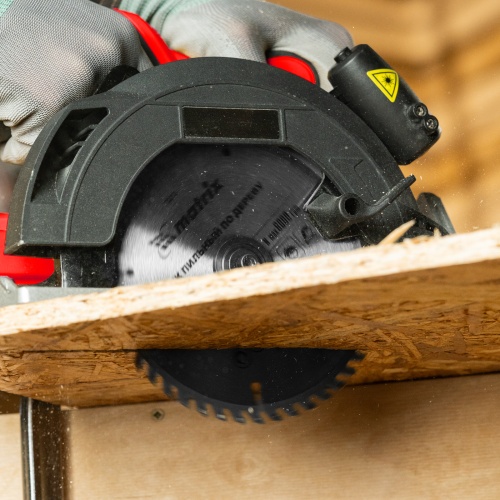 Пильный диск по дереву, 185 х 20 мм, 24 зуба, кольцо 16/20 Matrix Professional купить в Москве с доставкой по всей России | ProtosMarket.ru