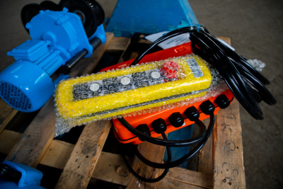 Таль передвижная  1т  6м 380В электрическая канатная TOR CD PRO купить в Москве с доставкой по всей России | ProtosMarket.ru