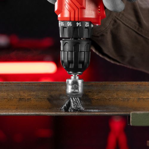 Щетка для дрели, 25 мм, "чашка" со шпилькой, крученая металлическая проволока Matrix купить в Москве с доставкой по всей России | ProtosMarket.ru