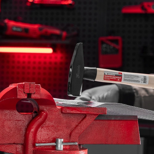 Молоток слесарный, 400 г, квадратный боек, деревянная рукоятка Matrix купить в Москве с доставкой по всей России | ProtosMarket.ru