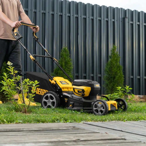 Газонокосилка аккумуляторная бесщет. DLM-460, 460 мм, травосб. 65 л., Li-Ion, 40 В Denzel купить в Москве с доставкой по всей России | ProtosMarket.ru