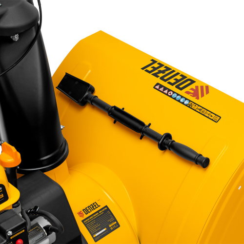 Бензиновая снегоуборочная машина SBM 610S PRO, 212 cc, электростартер, фара, обогрев Denzel купить в Москве с доставкой по всей России | ProtosMarket.ru