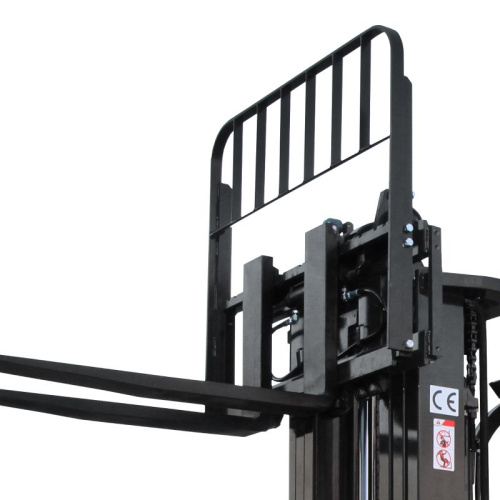 Электрический погрузчик YETT CPD15-A3LIH4-M-M350-3W купить в Москве с доставкой по всей России | ProtosMarket.ru