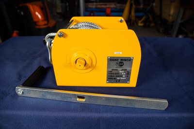 Лебедка ручная TOR ЛТ-0,5 (JHW) г/п 0,5 т длина троса 40 м купить в Москве с доставкой по всей России | ProtosMarket.ru
