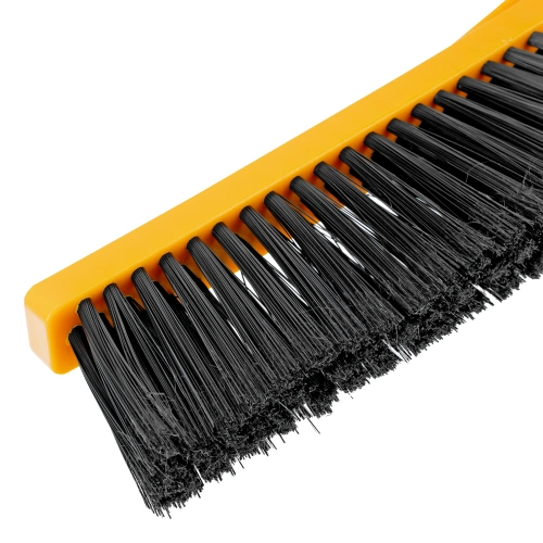 Щетка-сметка со скребком 590 мм Denzel купить в Москве с доставкой по всей России | ProtosMarket.ru