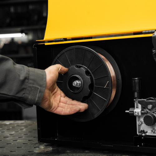 Аппарат инвертор. полуавтомат. cварки IMIG-205SDR, 200 А, ПВ 60%, катушка 5 кг Denzel купить в Москве с доставкой по всей России | ProtosMarket.ru