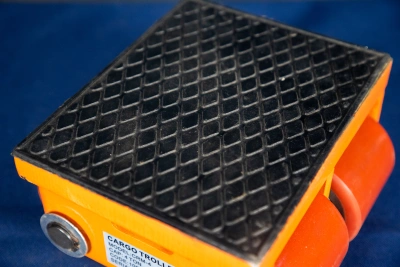 Роликовая платформа подкатная TOR CRM-4 г/п 4 т купить в Москве с доставкой по всей России | ProtosMarket.ru