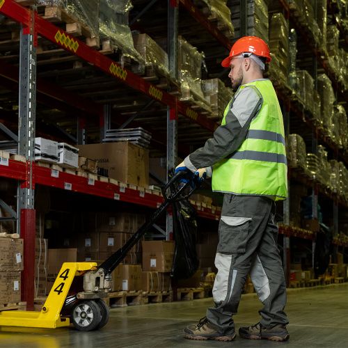 Каска защитная из ударопрочной пластмассы, оранжевая Сибртех купить в Москве с доставкой по всей России | ProtosMarket.ru