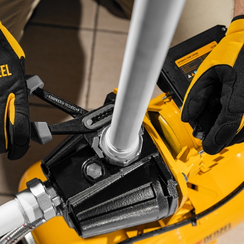 Насосная станция PS1100С, 1100 Вт, 4500 л/ч, ресивер 24 л, подъем 46 м, чугун Denzel купить в Москве с доставкой по всей России | ProtosMarket.ru