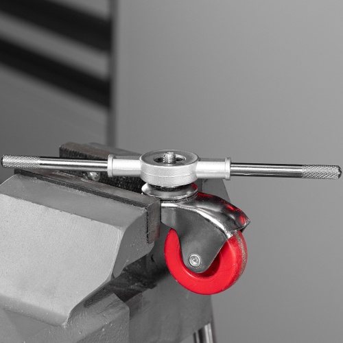 Набор метчиков и плашек М2-М18, 110 шт, металлический кейс Matrix купить в Москве с доставкой по всей России | ProtosMarket.ru