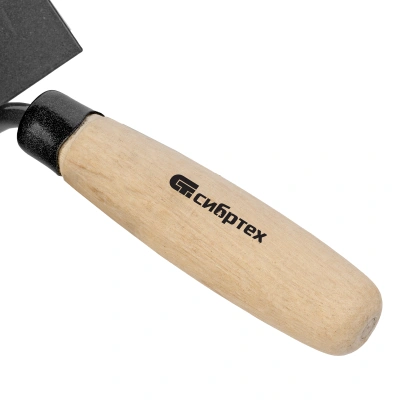 Кельма угловая, 80 х 60 х 60 мм, стальная, для внутренних углов, буковая ручка Сибртех купить в Москве с доставкой по всей России | ProtosMarket.ru