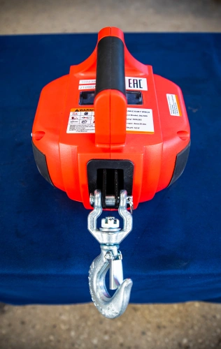 Лебедка под шуруповерт переносная TOR SQ-500 225 кг 12 м купить в Москве с доставкой по всей России | ProtosMarket.ru