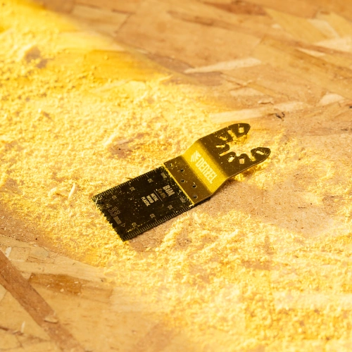 Насадка для МФИ режущая пазовая прямая, BiM, по металлу и дереву, 33 x 1.4 мм, мелкий зуб Denzel купить в Москве с доставкой по всей России | ProtosMarket.ru