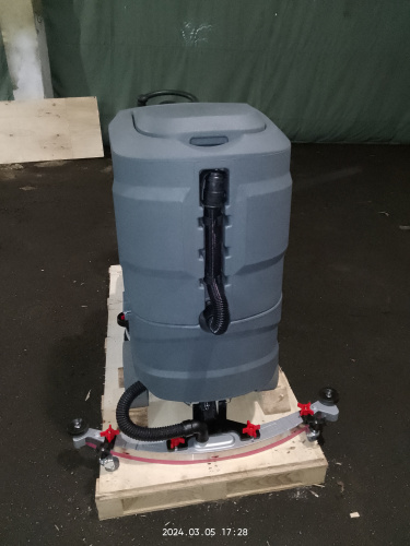 Машина поломоечная с АКБ GEL 24/100 В/Ач TOR COMFORT 70 купить в Москве с доставкой по всей России | ProtosMarket.ru