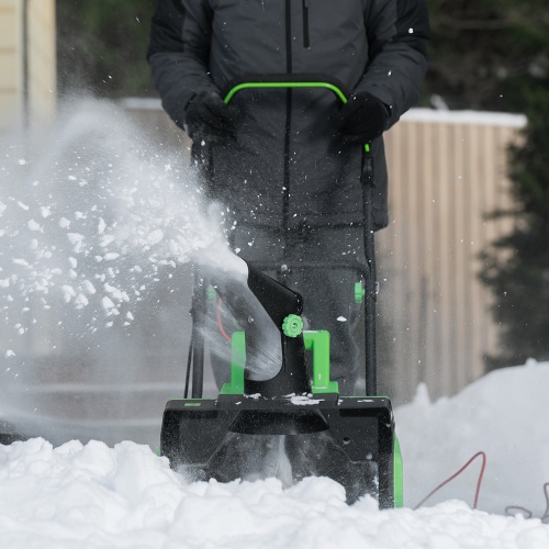 Снегоуборочная машина электрическая ЭСБ-2000, 2 кВт Сибртех купить в Москве с доставкой по всей России | ProtosMarket.ru