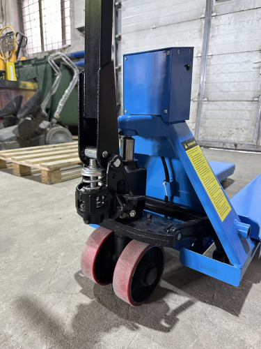 Тележка гидравлическая с весами 2000 кг 1150 мм полиуретановые колеса TOR CBY-CW2 купить в Москве с доставкой по всей России | ProtosMarket.ru