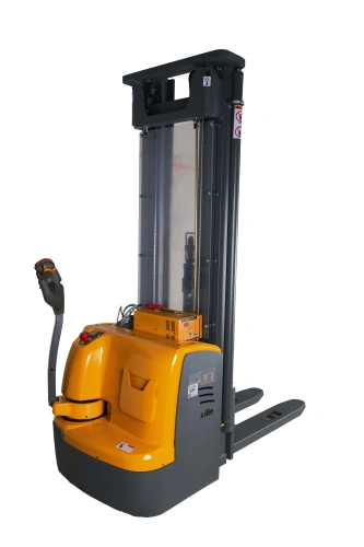 Штабелер самоходный 1,5 т 5,6 м XILIN CDDR15-III Li-ion 24/230 В/Ач контроль скорости (сопровождаемый) купить в Москве с доставкой по всей России | ProtosMarket.ru