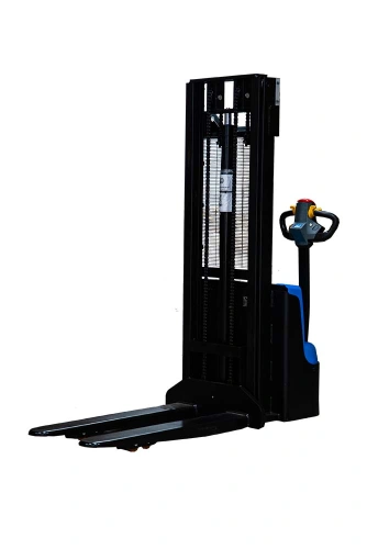 Штабелер самоходный 1,5 т 3,0 м TOR WS15H-3000SC PRO 24/105 В/Ач контр. скорости подъема по ценам производителя в Москве с доставкой по всей России