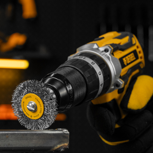 Набор щеток для дрели, 5 Плоских 25-38-50-63-75 мм, шпилька, нерж. вит. проволока Denzel купить в Москве с доставкой по всей России | ProtosMarket.ru