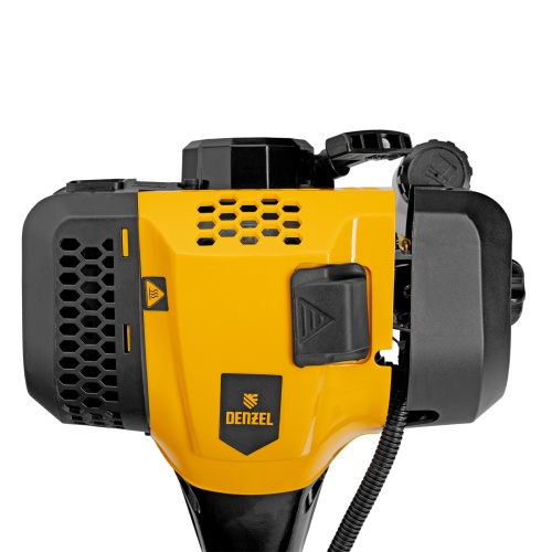 Триммер бензиновый DGT 520, 52 см3, 3 л. с, неразъемная штанга, состоит из 2 частей Denzel купить в Москве с доставкой по всей России | ProtosMarket.ru