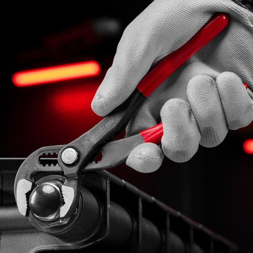 Клещи переставные 180 мм, кнопочный механизм, хром-ванадий, обливные рукоятки Matrix купить в Москве с доставкой по всей России | ProtosMarket.ru