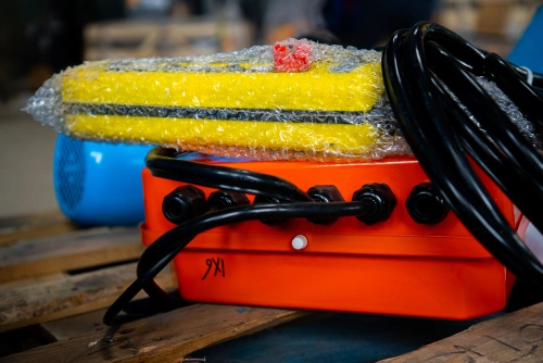 Таль передвижная  1т  6м 380В электрическая канатная TOR CD PRO купить в Москве с доставкой по всей России | ProtosMarket.ru