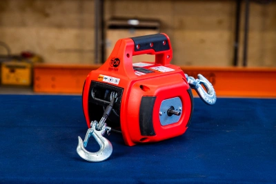 Лебедка под шуруповерт переносная TOR SQ-500 225 кг 12 м купить в Москве с доставкой по всей России | ProtosMarket.ru