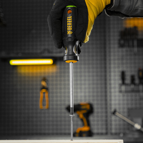 Отвертка PZ2x100 мм, CrV, трехкомпонентная рукоятка Denzel купить в Москве с доставкой по всей России | ProtosMarket.ru