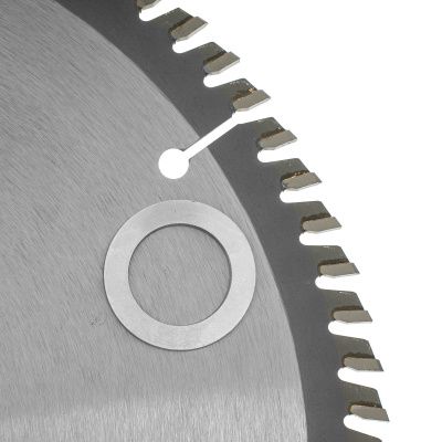 Пильный диск по ламинату ф250 х 30 мм, 80 зубьев Denzel купить в Москве с доставкой по всей России | ProtosMarket.ru