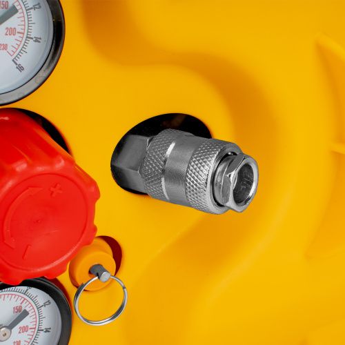 Компрессор воздушный DL1300, 10 бар, 1,3 кВт 180 л/мин 5 л, с набором аксессуаров Denzel купить в Москве с доставкой по всей России | ProtosMarket.ru