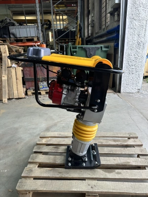 Вибротрамбовка 70 кг, 20 кН (Honda), чугунный корпус TOR RM-80 по ценам производителя в Москве с доставкой по всей России