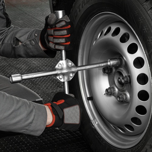 Ключ-крест баллонный, 17 х 19 х 21 х 22 мм, усиленный, толщина 16 мм Matrix Professional купить в Москве с доставкой по всей России | ProtosMarket.ru