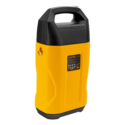 Опрыскиватель аккумуляторный D-8LI, 8 л, 12 В, 2 Ач Denzel купить в Москве с доставкой по всей России | ProtosMarket.ru