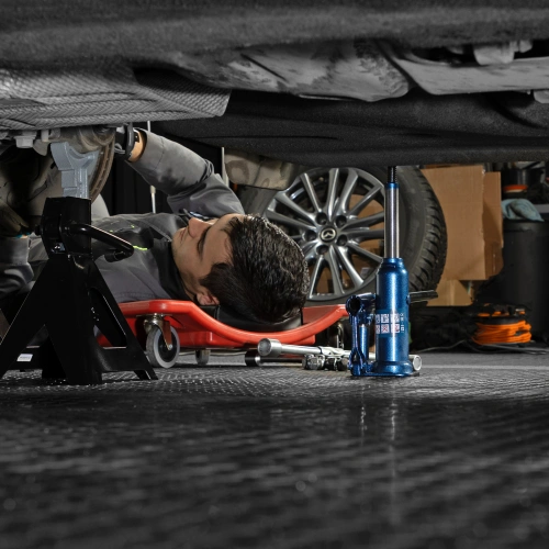 Домкрат гидравлический бутылочный, 2 т, h подъема 178-338 мм, в пластиковом кейсе Stels купить в Москве с доставкой по всей России | ProtosMarket.ru