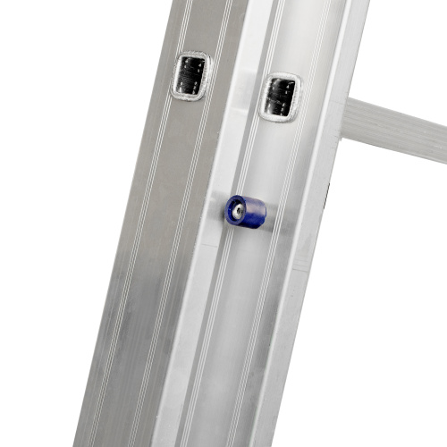 Лестница, 3 х 13 ступеней, алюминиевая, трехсекционная, Сибртех купить в Москве с доставкой по всей России | ProtosMarket.ru