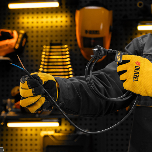 Шнур сетевой Energy Series, ПВС, 1,5 м, 2 x 1 мм, с неразборной вилкой, черный, Denzel купить в Москве с доставкой по всей России | ProtosMarket.ru