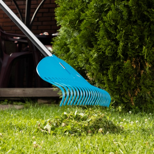 Грабли веерные пластиковые, 485 мм, 23 плоских зуба, усиленные, Luxe, Palisad купить в Москве с доставкой по всей России | ProtosMarket.ru