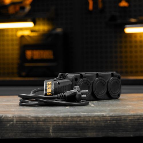 Шнур сетевой Energy Series, ПВС, 1,5 м, 2 x 1,5 мм, с неразборной вилкой, черный, Denzel купить в Москве с доставкой по всей России | ProtosMarket.ru