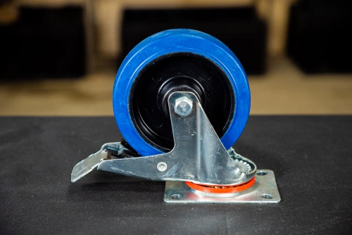 Колесо поворотное резина SRCLb 63 160 мм с тормозом (F) купить в Москве с доставкой по всей России | ProtosMarket.ru