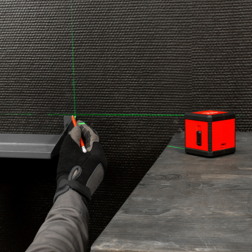 Лазерный уровень XQB GREEN Basic SET, 20 м, зеленый луч, батарейки, резьба 1/4" MTX купить в Москве с доставкой по всей России | ProtosMarket.ru