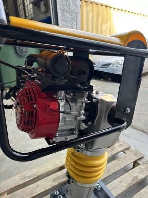 Вибротрамбовка 70 кг, 20 кН (Honda), чугунный корпус TOR RM-80 по ценам производителя в Москве с доставкой по всей России