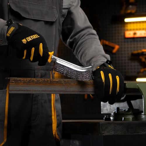 Щетка металлическая с пластмассовой ручкой, нержавеющая проволока DENZEL купить в Москве с доставкой по всей России | ProtosMarket.ru